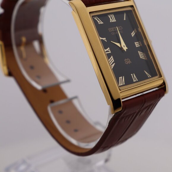 Seiko Slim Vintage Quartz Men's  Wrist Watch Black Dial with new Camel Strap - Picture 3 of 7